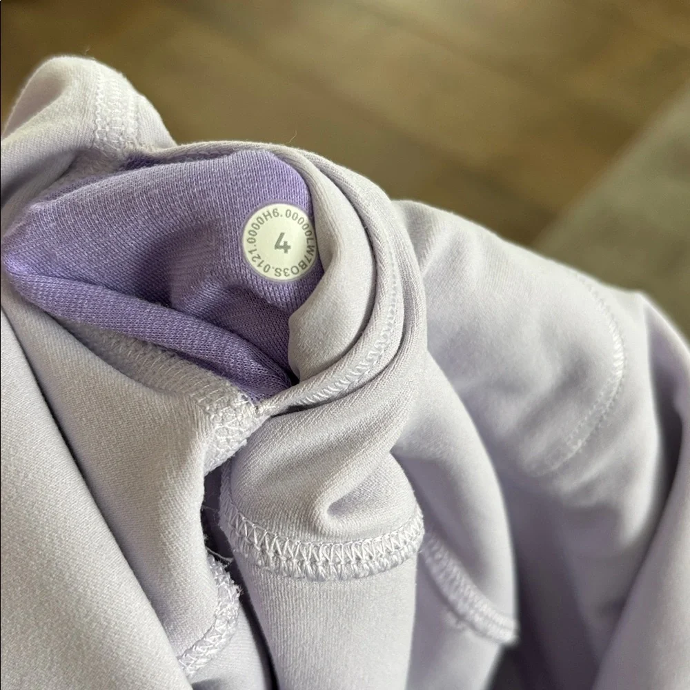 Lululemon Align 8” Inseam Biker Shorts Lavender Light Purple, Size 4 - Picture 10 of 10